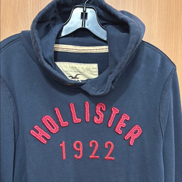 Hollister Blue and Red Sweatshirt Hoodie - Picture 7 of 10